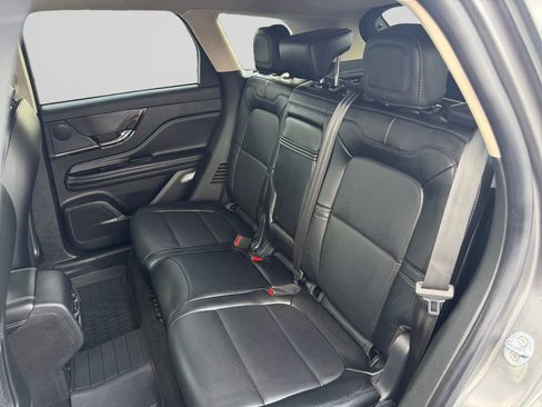 Used 2024 Lincoln Corsair AWD w/ Equipment Group 101A image 13