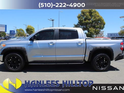 Used 2014 Toyota Tundra SR5 RWD image 2