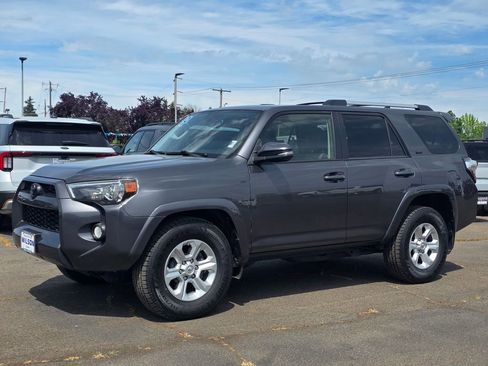 Used 2019 Toyota 4Runner SR5 Premium AWD/4WD image 1
