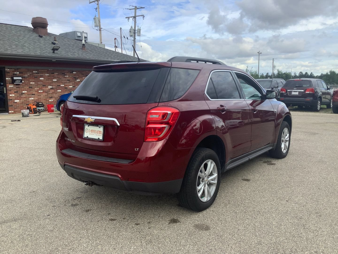 Used 2017 Chevrolet Equinox LT w/ Convenience Package AWD/4WD image 9