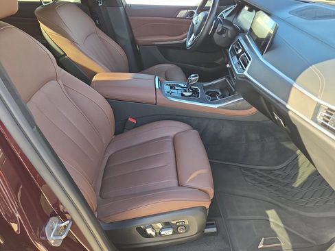 Used 2022 BMW X7 xDrive40i w/ Executive Package image 18