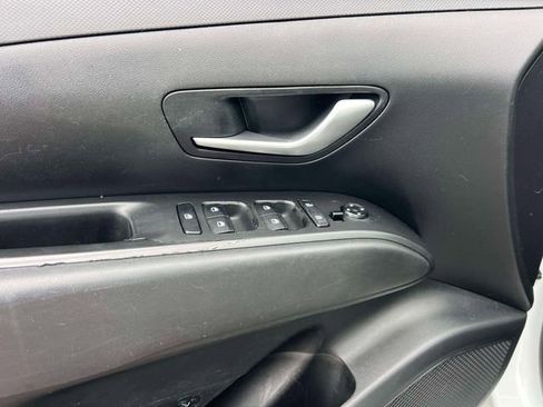 Certified 2022 Hyundai Tucson SEL w/ Cargo Package image 17