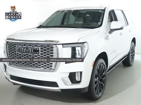 Used 2021 GMC Yukon Denali w/ Denali Premium Package AWD/4WD image 1