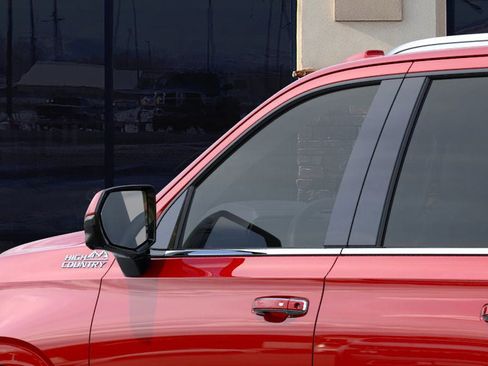 New 2026 Chevrolet Suburban High Country image 36