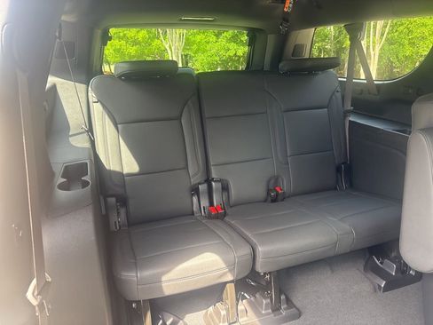 New 2026 Chevrolet Suburban LT w/ Comfort Package RWD image 52