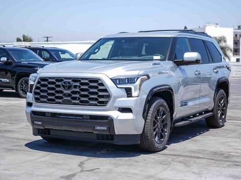 New 2026 Toyota Sequoia Platinum AWD/4WD image 3