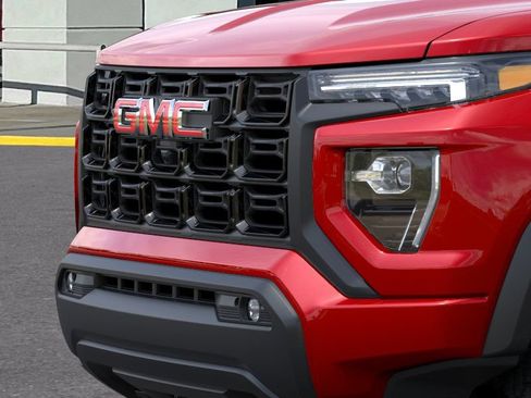 New 2026 GMC Canyon Elevation w/ Convenience Package RWD image 13