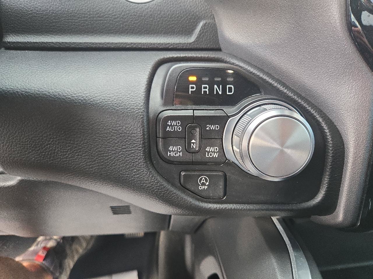 Used 2023 RAM 1500 Laramie AWD/4WD image 16