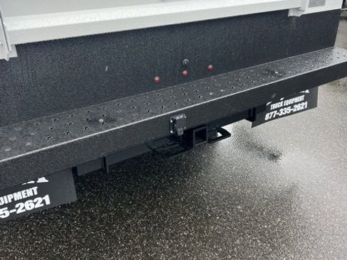 New 2025 Ford F450 XLT w/ XLT Value Package image 12