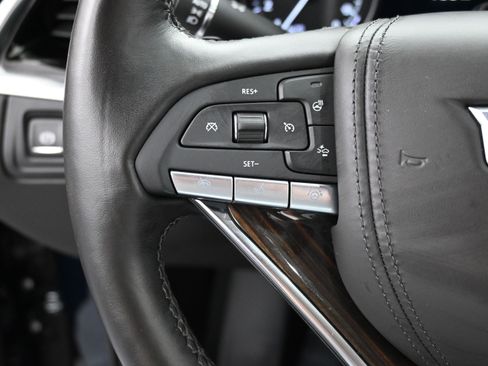 Used 2024 Cadillac XT6 Premium Luxury w/ Platinum Package FWD image 14