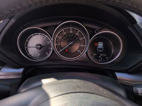 Used 2020 MAZDA CX-5 Touring image 27