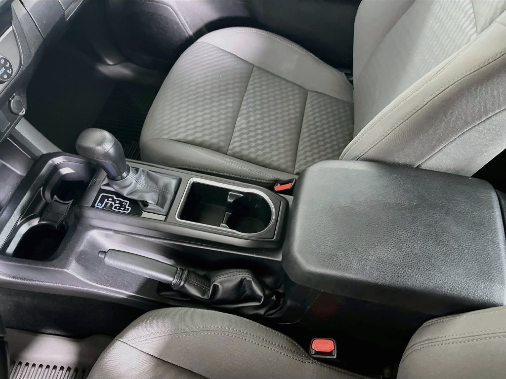Used 2023 Toyota Tacoma SR w/ SR Convenience Package RWD image 21