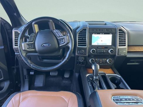 Used 2017 Ford F150 Limited w/ Trailer Tow Package image 20