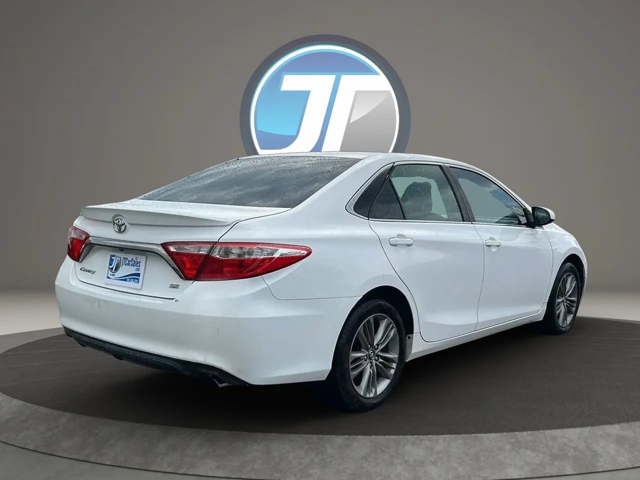 Used 2017 Toyota Camry SE FWD image 38