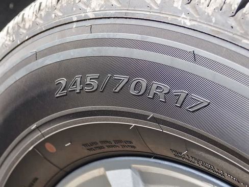 Used 2024 Toyota Tacoma SR5 image 8