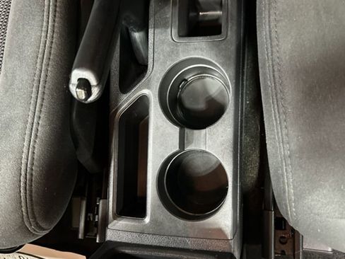 Used 2016 Jeep Patriot Sport image 19