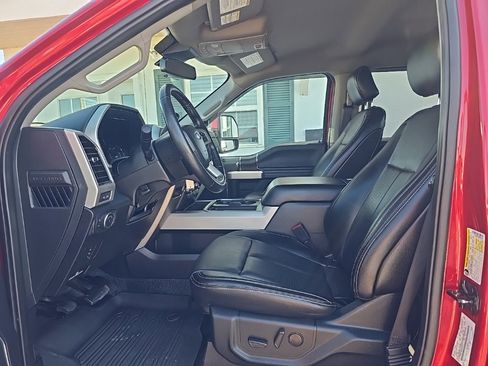 Used 2021 Ford F250 Lariat w/ FX4 Off-Road Package image 12