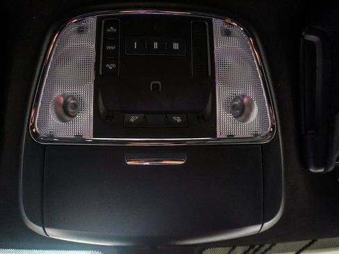 Used 2022 Dodge Charger SRT Hellcat w/ Harman/Kardon Audio Group image 27