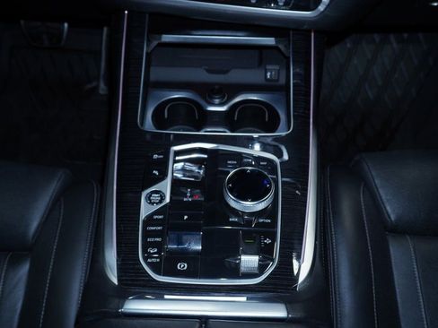 Used 2023 BMW X7 xDrive40i w/ Executive Package image 26