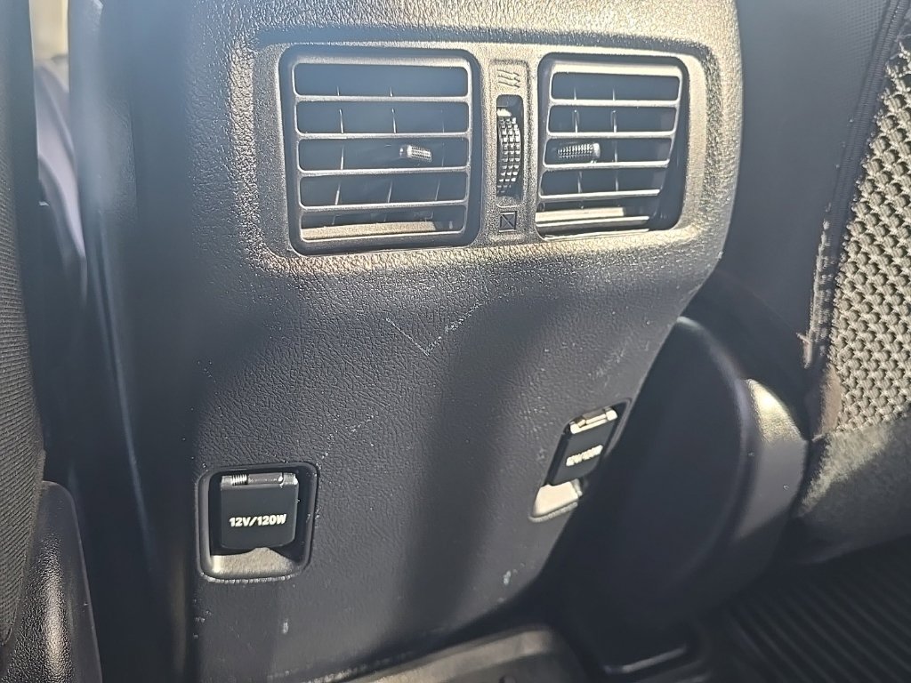 Used 2018 Toyota 4Runner SR5 AWD/4WD image 20