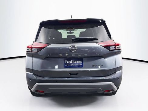 Certified 2023 Nissan Rogue SV AWD/4WD image 8