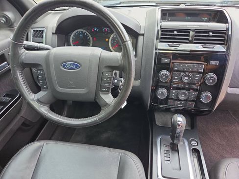 Used 2011 Ford Escape Limited w/ 301A Rapid Spec Order Code AWD/4WD image 27