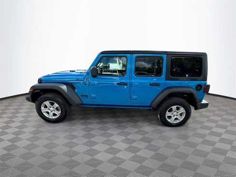Used 2022 Jeep Wrangler Unlimited Sport S image 9