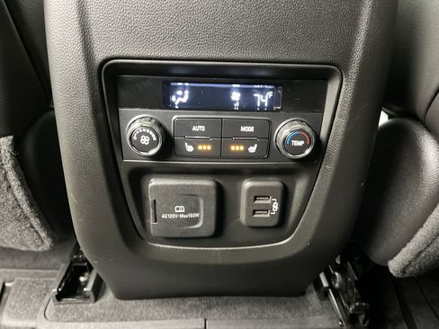 Certified 2024 Buick Enclave Avenir w/ Trailering Package, 5000 lbs. AWD/4WD image 15