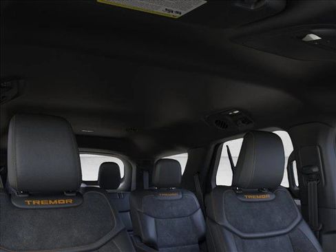New 2026 Ford Explorer Tremor w/ Tremor Convenience Package image 22