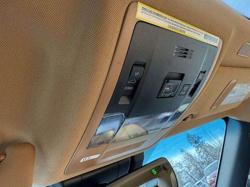 Used 2023 Lexus ES 350 Premium image 27