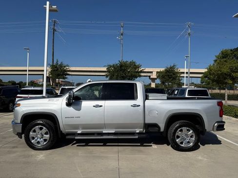 Used 2020 Chevrolet Silverado 2500 LTZ w/ LTZ Plus Package AWD/4WD image 8