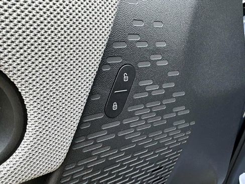 Certified 2025 MINI Cooper S image 14