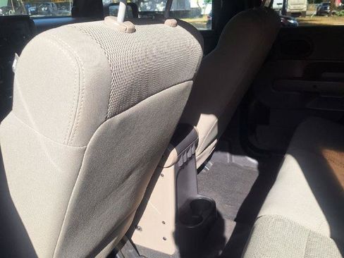 Used 2007 Jeep Wrangler Unlimited Sahara AWD/4WD image 13