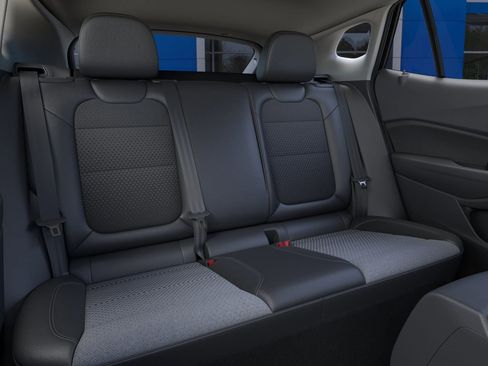 New 2026 Chevrolet Trax LT image 17