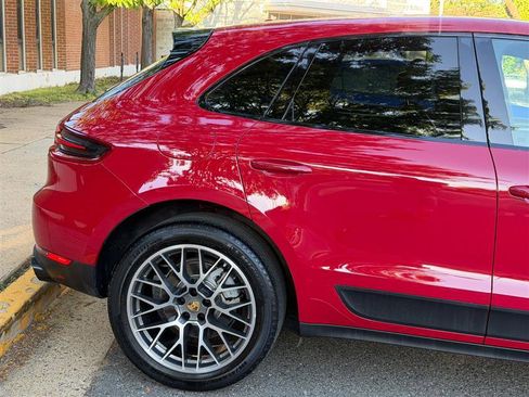 Used 2016 Porsche Macan S AWD/4WD image 7