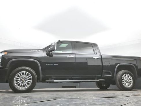 Used 2022 Chevrolet Silverado 3500 High Country w/ LPO, Hitch Package AWD/4WD image 45