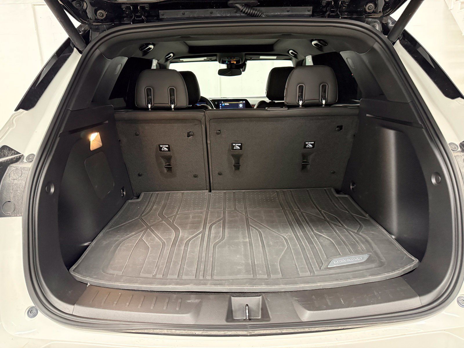 Used 2024 Chevrolet TrailBlazer RS w/ Convenience Package FWD image 9
