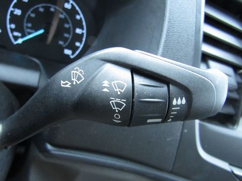 Used 2024 Ford E-Transit Low Roof image 26