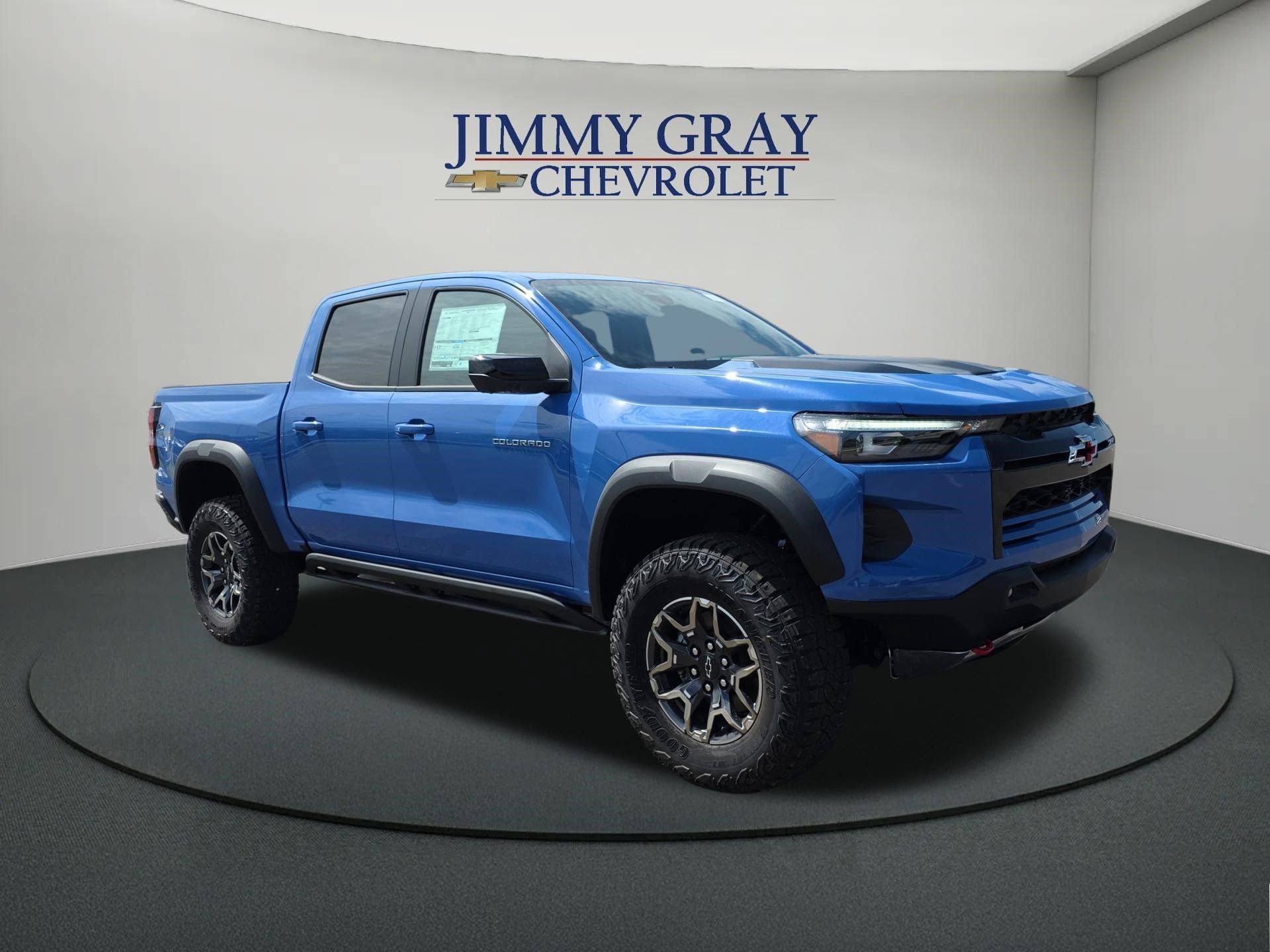 New 2026 Chevrolet Colorado ZR2 w/ Technology Package AWD/4WD image 7