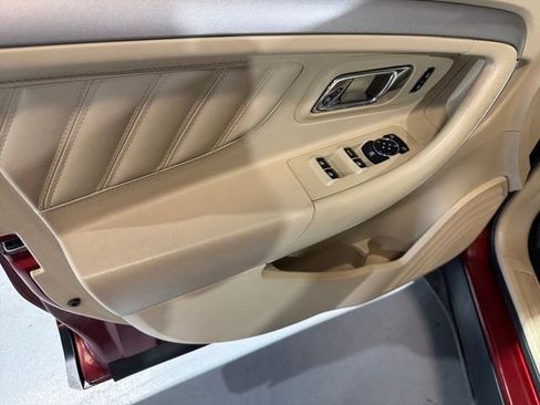 Used 2014 Ford Taurus SEL w/ Equipment Group 201A image 11