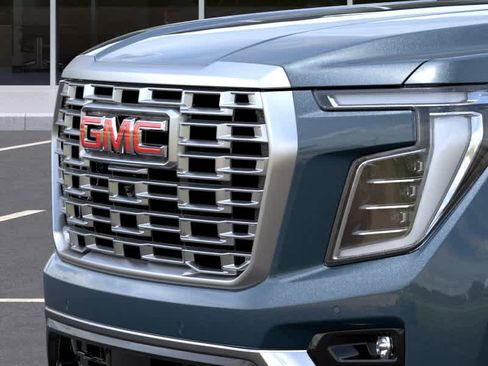 New 2026 GMC Yukon XL Denali AWD/4WD image 13