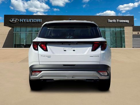 New 2026 Hyundai Tucson Blue SE image 6