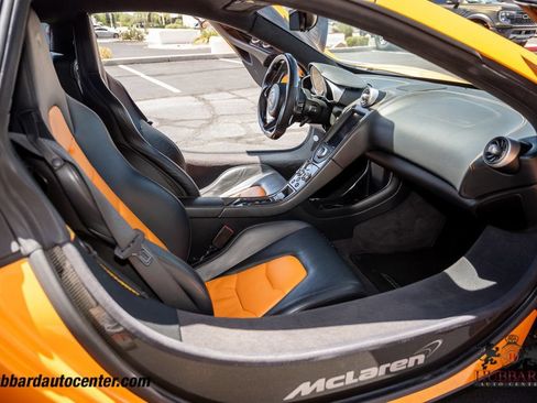 Used 2012 McLaren MP4-12C Coupe RWD image 26