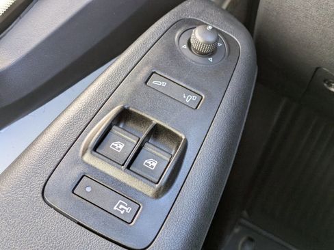 New 2025 RAM ProMaster 2500 w/ Premium Convenience Group FWD image 27