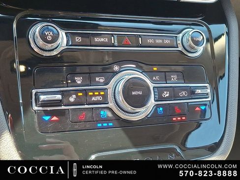 Certified 2021 Lincoln Corsair AWD w/ Equipment Group 101A image 15
