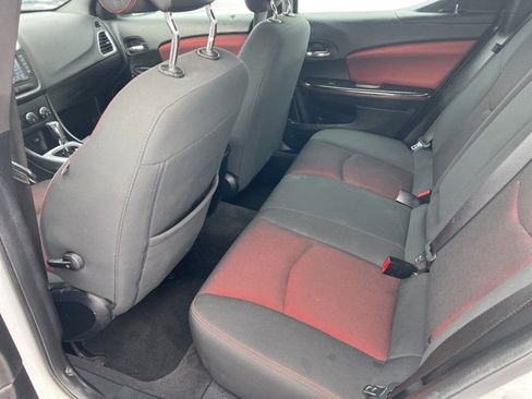 Used 2012 Dodge Avenger SXT Plus image 23