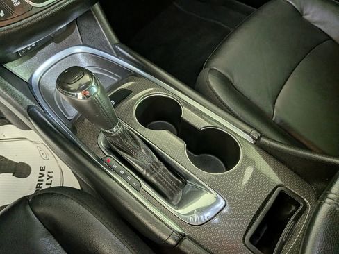 Used 2017 Chevrolet Malibu LT w/ Leather Package image 27