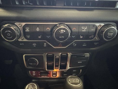 New 2025 Jeep Wrangler Unlimited Rubicon 392 image 20