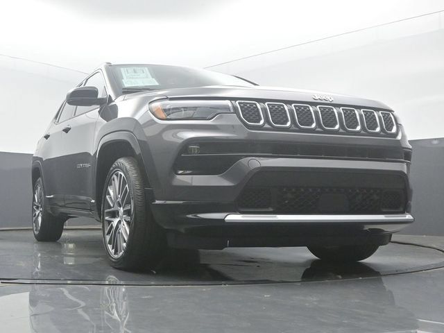 Used 2024 Jeep Compass Limited w/ Elite Group AWD/4WD image 49