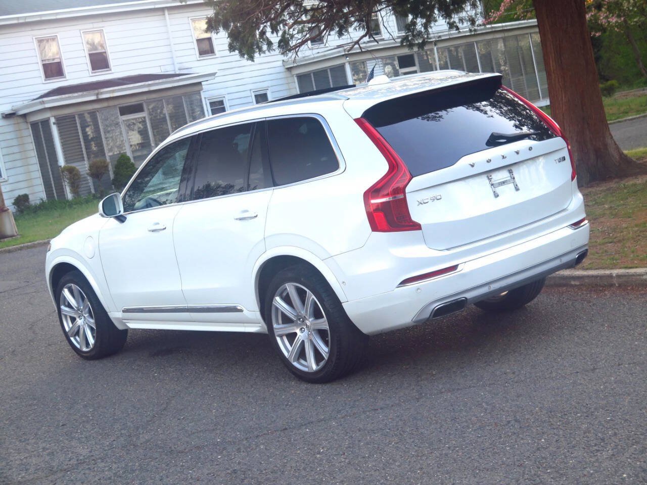 Used 2017 Volvo XC90 T8 Inscription w/ Luxury Package AWD/4WD image 21